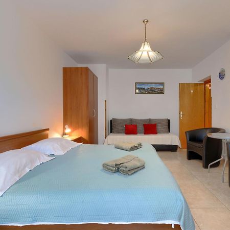 Apartment Alba - Roj157 By Interhome โรวีน ภายนอก รูปภาพ