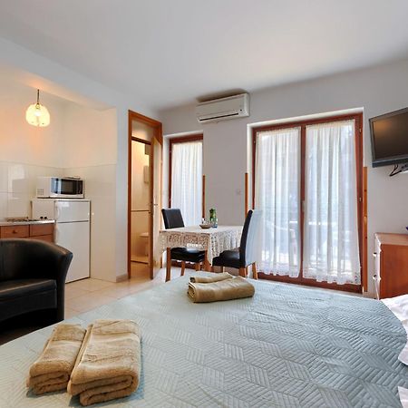 Apartment Alba - Roj157 By Interhome โรวีน ภายนอก รูปภาพ